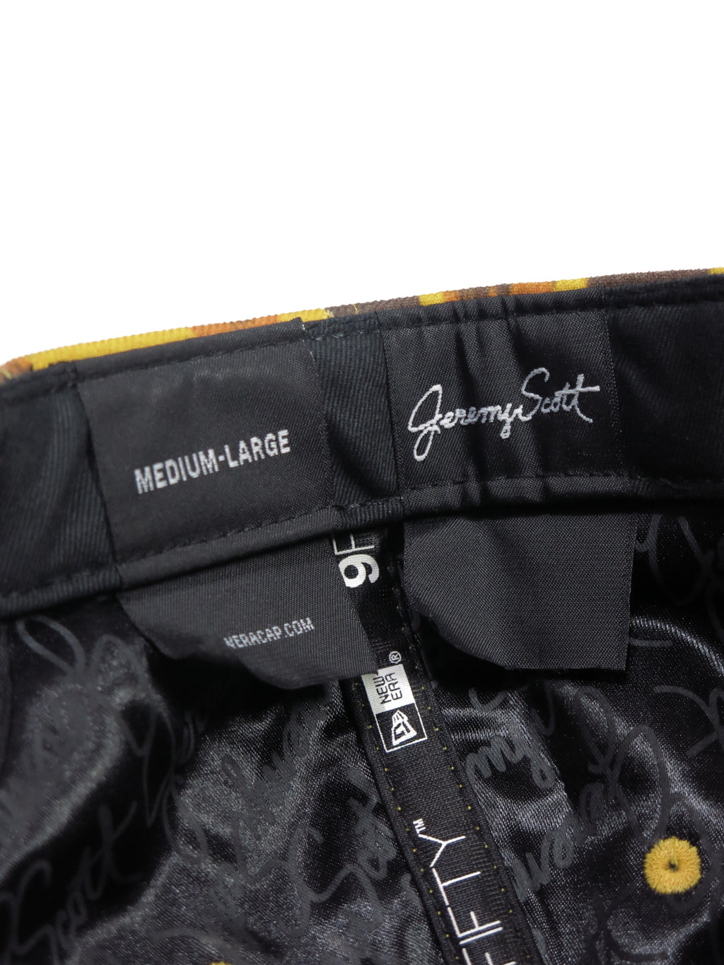 Jeremy Scott x New era
